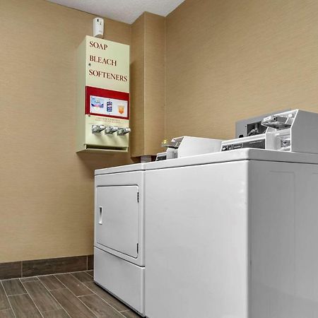 Comfort Inn Валентайн Экстерьер фото
