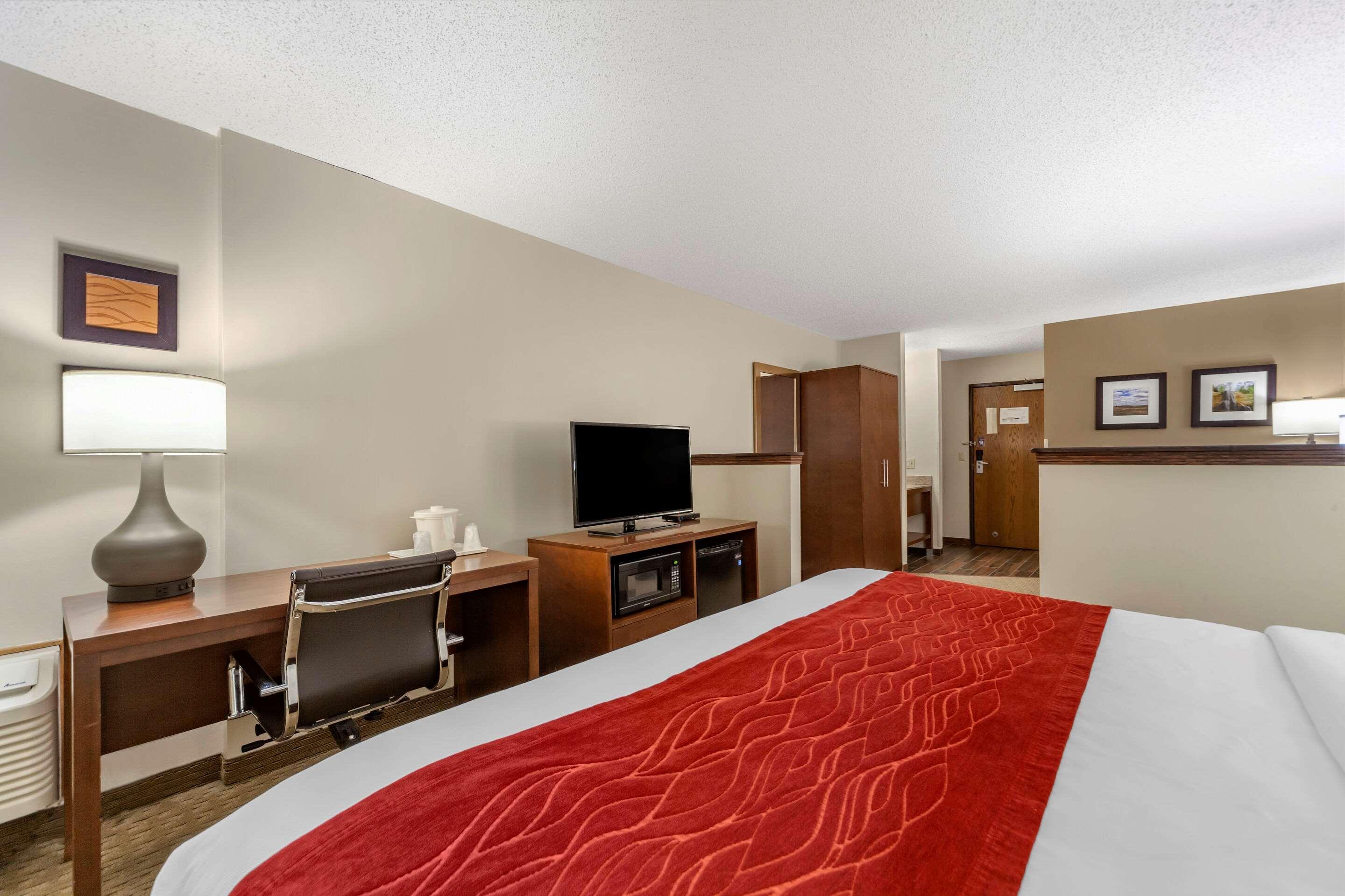 Comfort Inn Валентайн Экстерьер фото