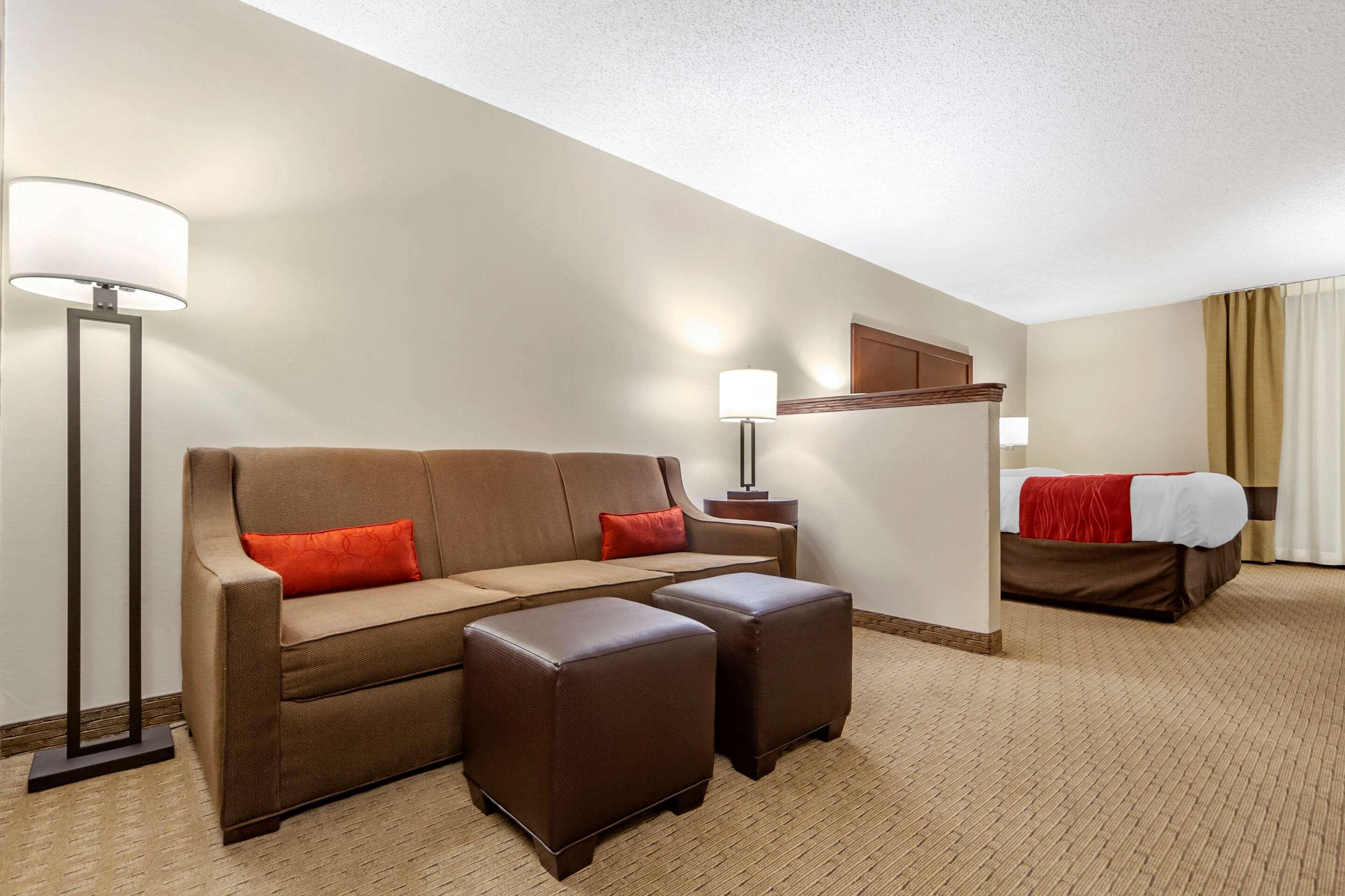 Comfort Inn Валентайн Экстерьер фото