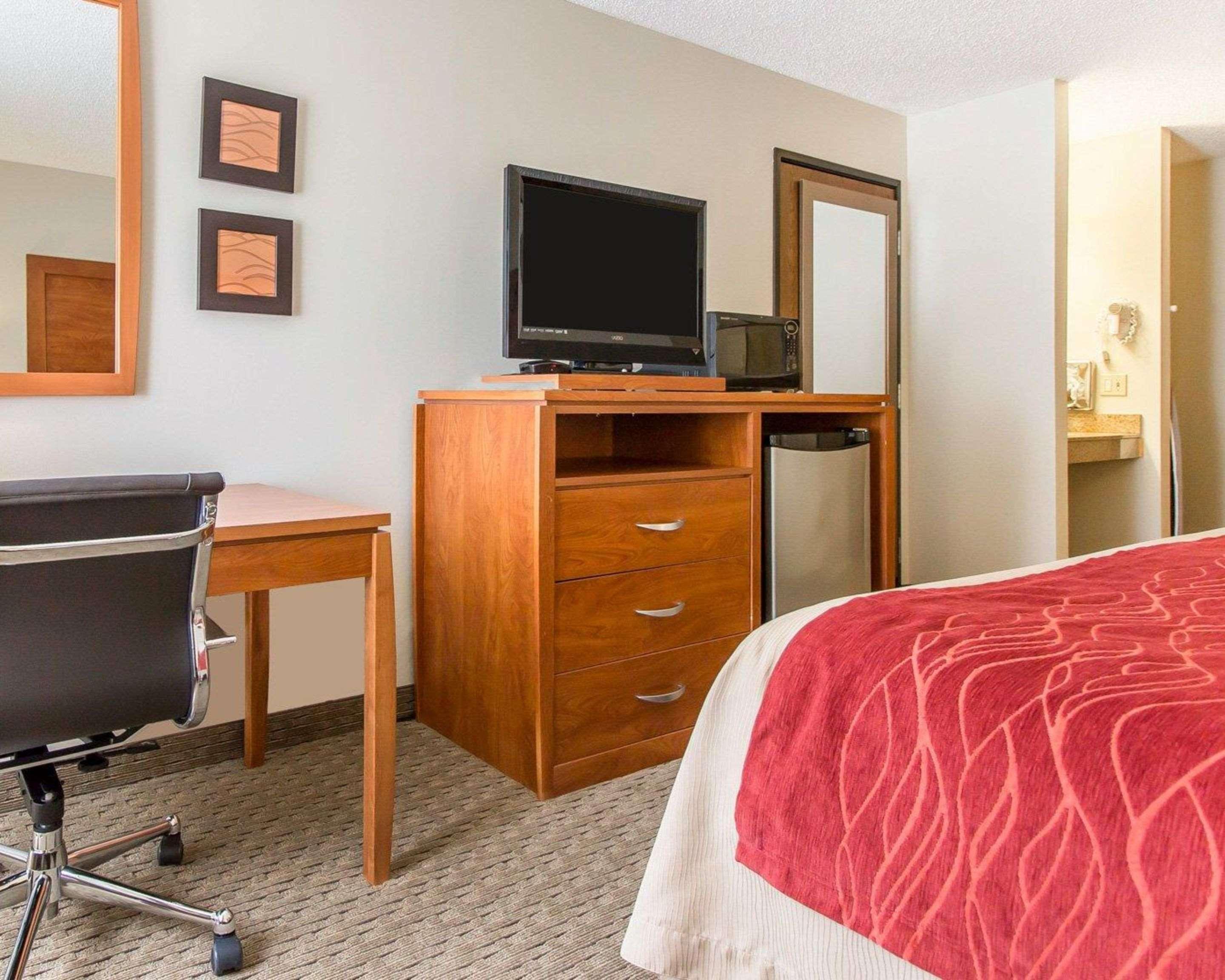 Comfort Inn Валентайн Экстерьер фото