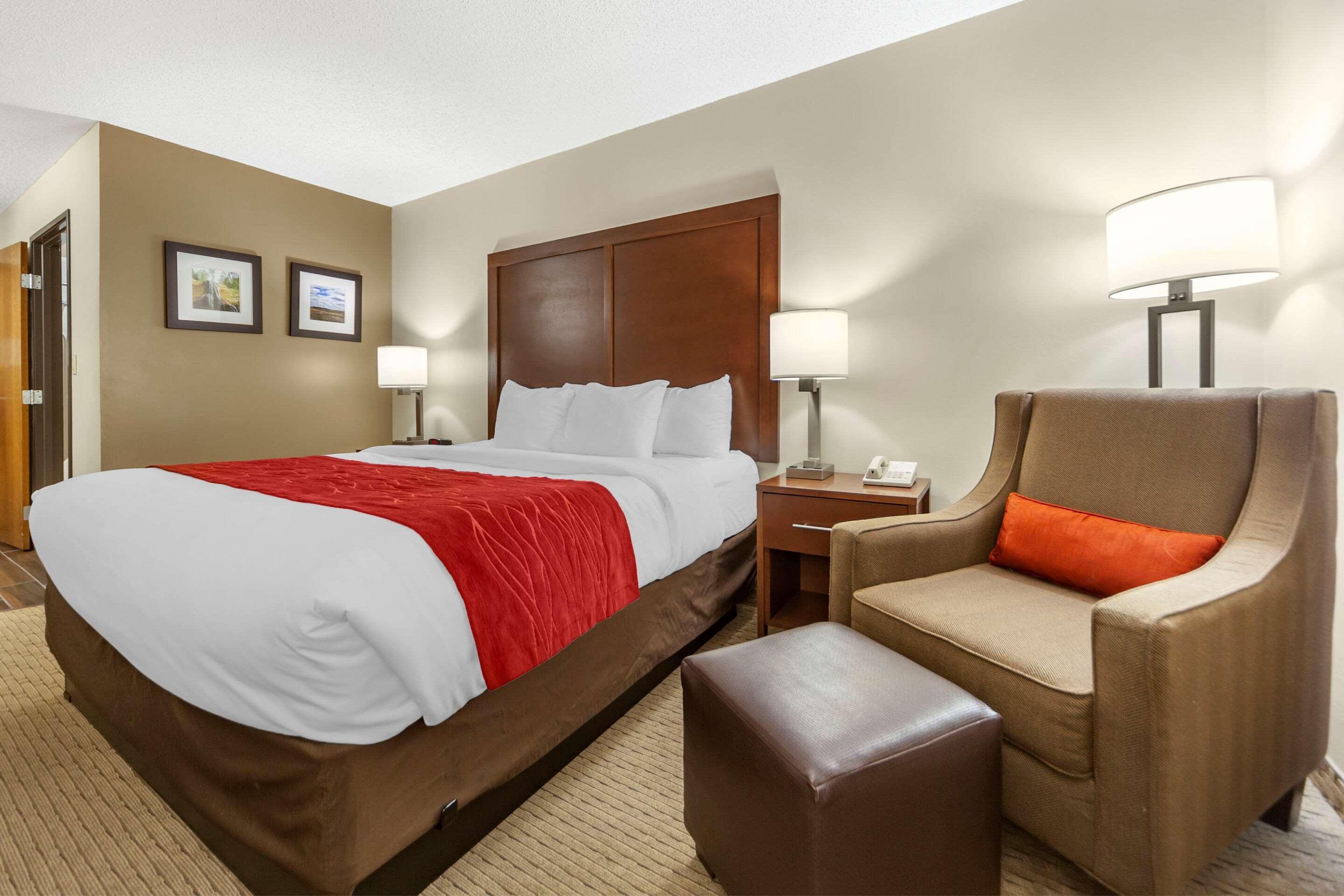 Comfort Inn Валентайн Экстерьер фото