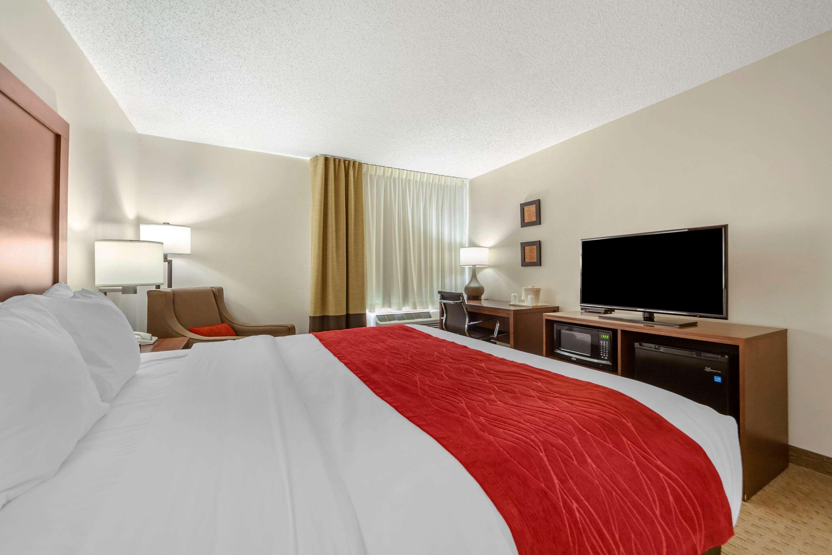 Comfort Inn Валентайн Экстерьер фото