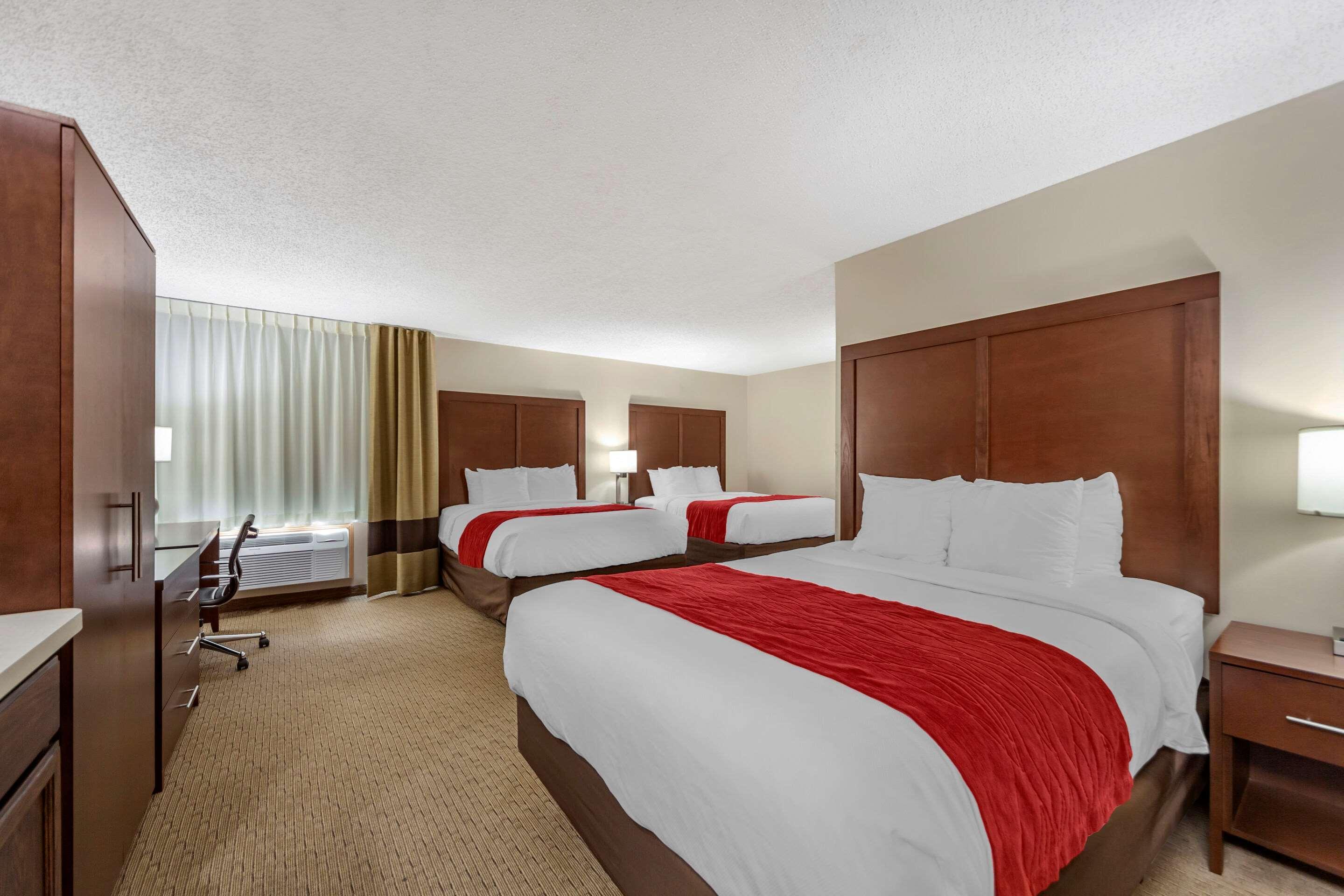 Comfort Inn Валентайн Экстерьер фото
