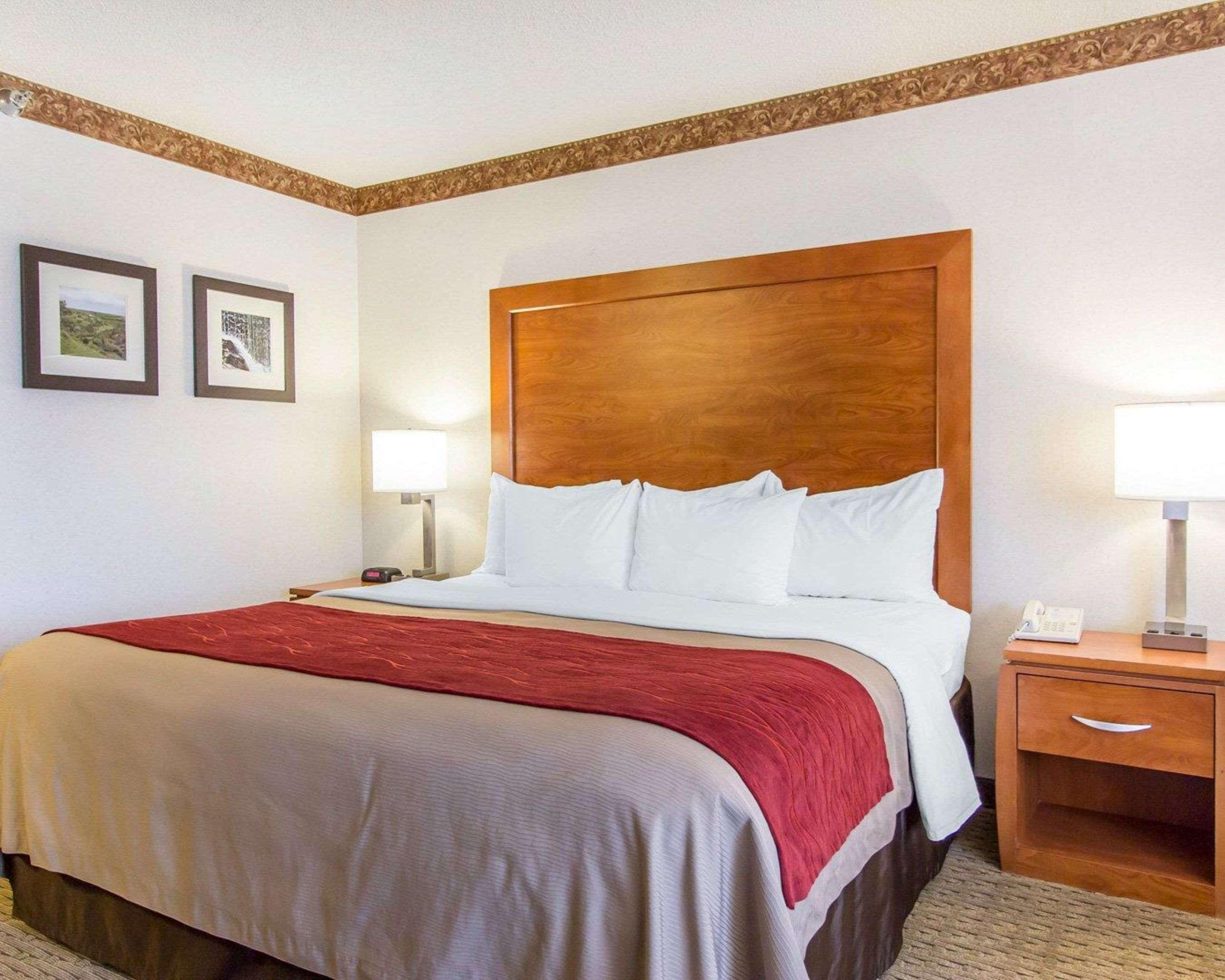 Comfort Inn Валентайн Экстерьер фото