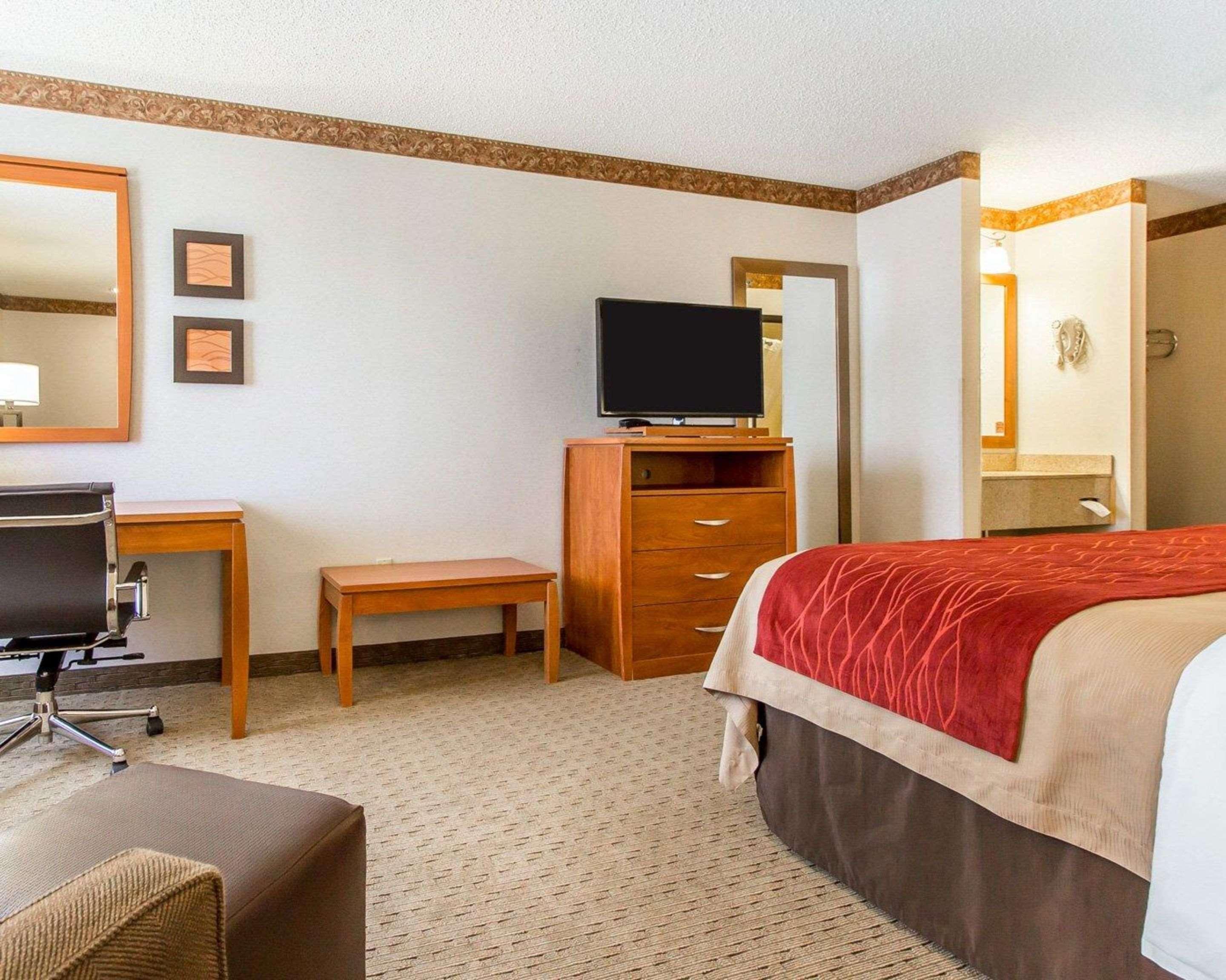 Comfort Inn Валентайн Экстерьер фото